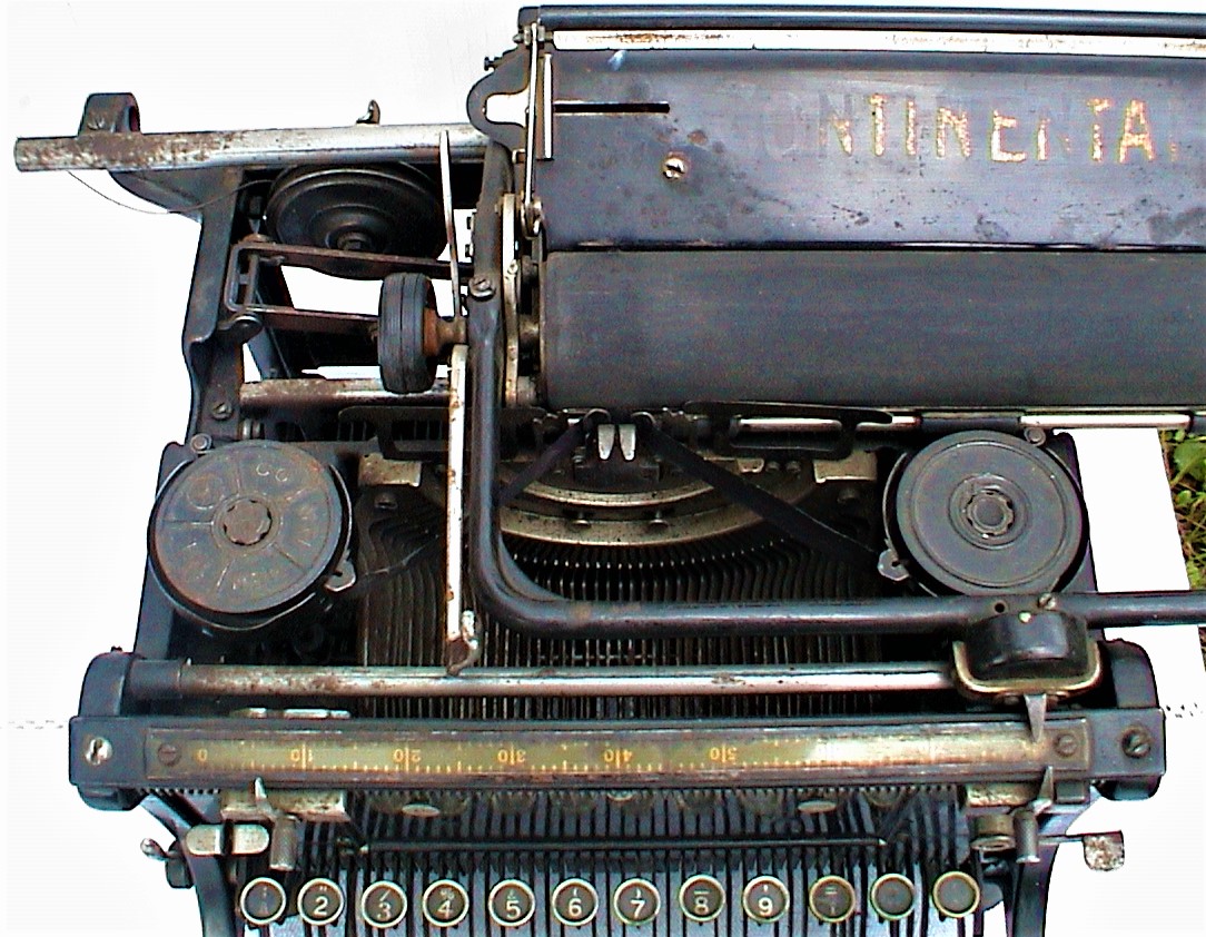 Mașina de scris a scriitorului Romulus Cioflec